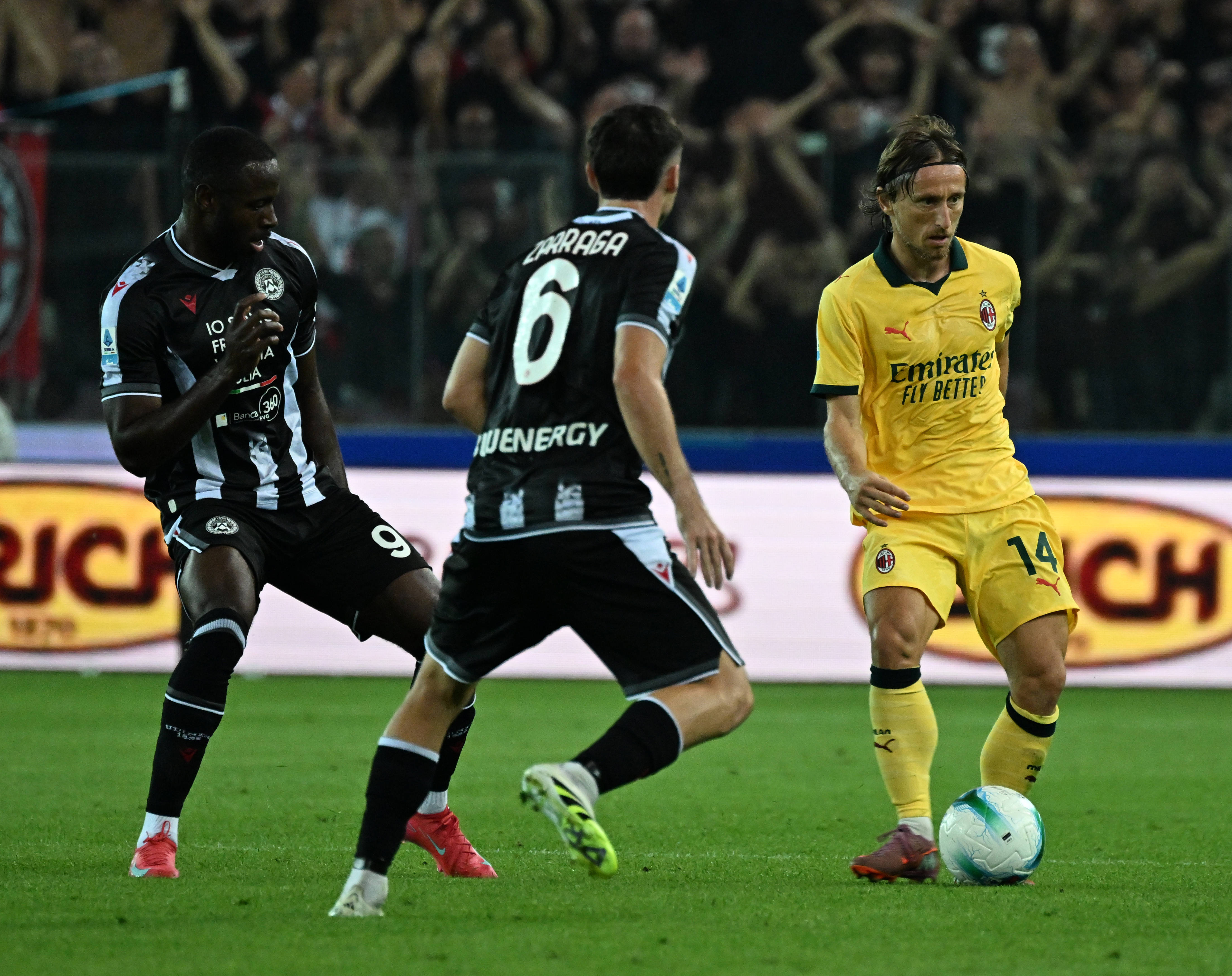 关于国际比赛日葡萄牙体育状态回暖AC米兰外线爆发备战法国杯，浙江稠州迎意甲关键赛瞬间刷屏的信息