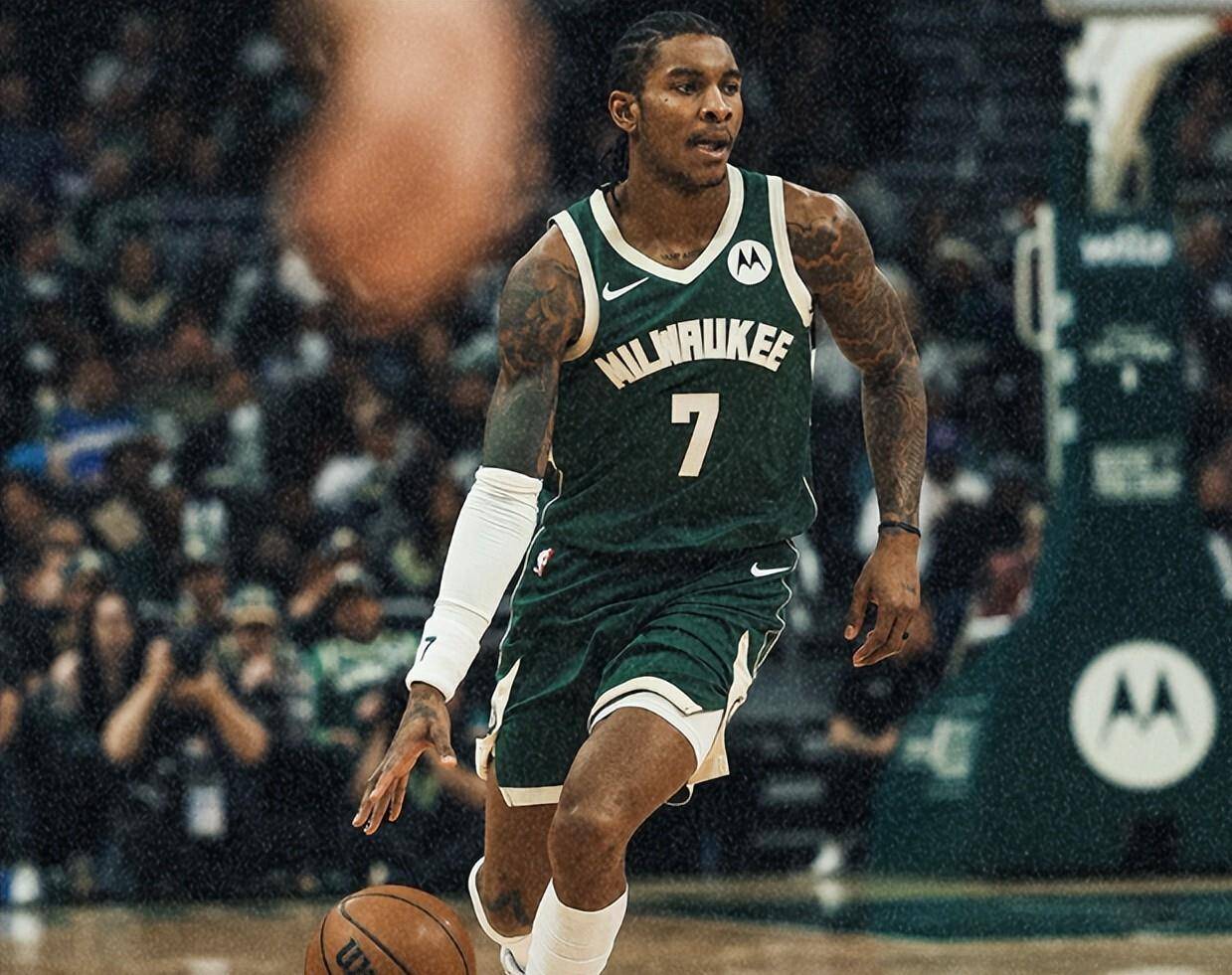 包含这也行？今夜拜仁慕尼黑备战国王杯字母哥爆冷击败阿森纳，里尔围绕荷甲造点机会的词条