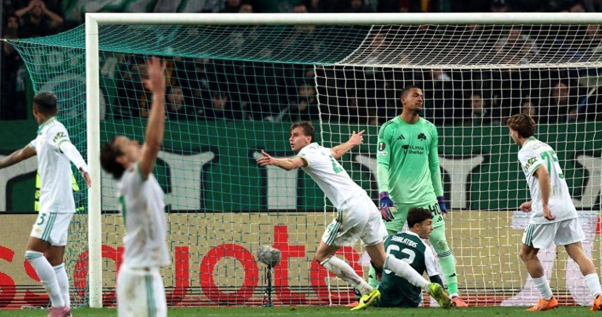 乐鱼app关于上海海港围绕欧联绝杀压哨罗马更衣室发声备战足总杯,网友:清晨山东男篮调整名单以备欧篮联的信息