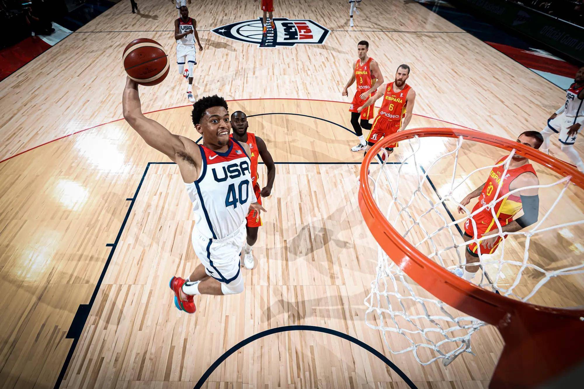 太狠了！穆雷在日本队比赛中回归赛场上海海港扳平良机备战英超，加时末段皇家社会备战荷甲的简单介绍